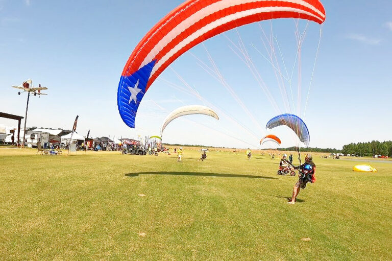 Team Kamikazes Paramotor Puerto Rico More than 22 years creating Pilots. Join US !!!